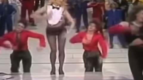 funny 1980's dancers