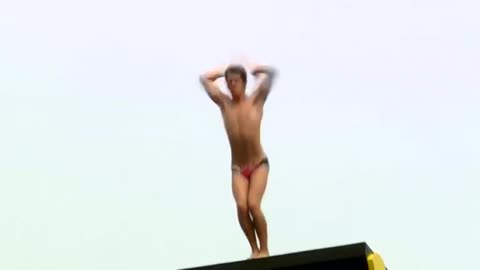 International divers leap into Cliff Diving World Series