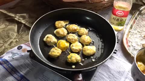 Cooking traditional Korean food