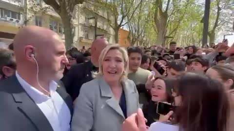 Meanwhile, in 🇫🇷 France- CROWDS ARE GREETING MARINE LE PEN