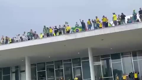 Brazilian people not standing for their rigged election