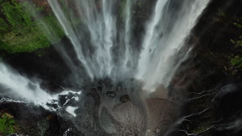 Amazing view of the water fall