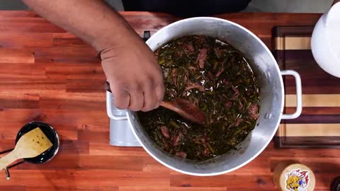 Collard Greens with Smoked Turkey Leg