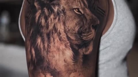 STUNNING lion piece? - Jose Contreras in TEXAS!