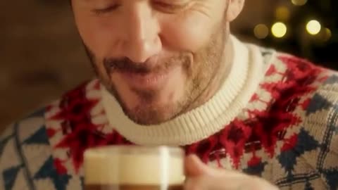Irresistible festive #coffee moments with David Beckham 🎄☕️ David to Victoria Beckham : I.O.U 👀😂