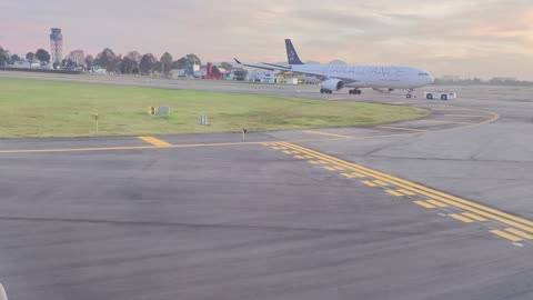 Avianca landing at Bogotá 2023-09-16