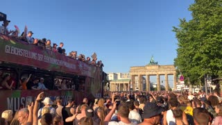 🕉🕉🕉 Rave The Planet 2023 - Music is the Answer❗️Part 10 - Brandenburger Tor #ostfunk #goanautika ❤️🧡💛💚💙