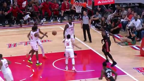 NBA: Adebayo Throws Down Alley-Oop Slam! Heat vs. Rockets