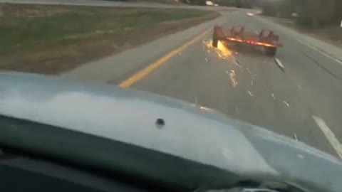 Trailer Breaks Free From Vehicle on the Highway
