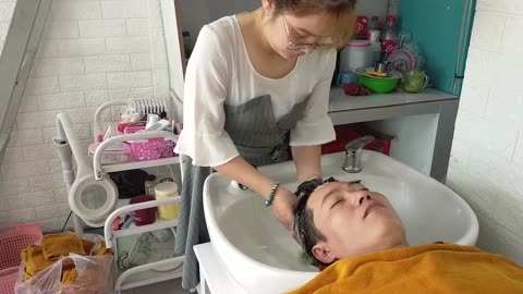 ASMR - Relax Shampoo and Face Massage with Cute Young Girl in Vietnam Barbershop