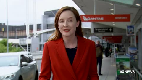 Qantas upgrades profit forecast by $150 million off the back of booming travel | ABC News