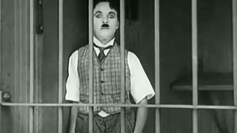 Charlie Chaplin - The Lion's Cage