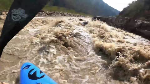 Chicamocha Kayaking Colombian Grand Canyon