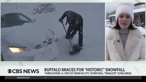 City of Buffalo, New York, braces for "historic" snowfall