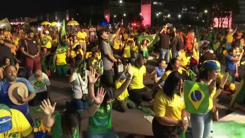 Bolsonaro voters pray as rival Lula wins Brazil presidential runoff | AFP