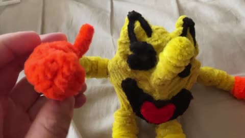 I made PAC-MAN out of pipe cleaners