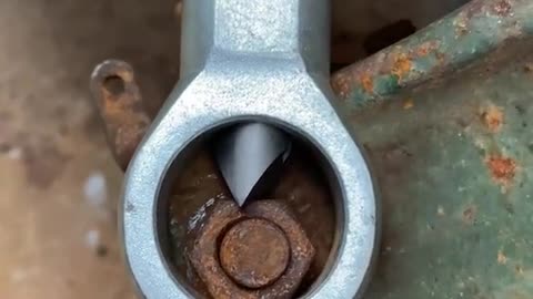 Removal of rusted nut accessories
