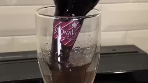 The perfect way to pour a root beer
