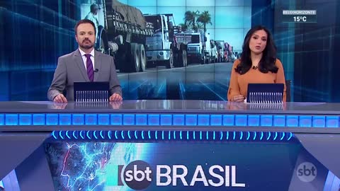 Protestos nas estradas: 31 pontos permanecem parcialmente interditados | SBT Brasil.