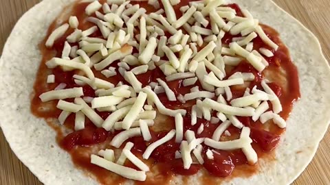 Tortilla Pizza ASMR