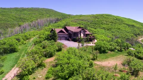 Private Hilltop Home in Oak Creek, Colorado