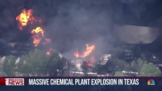 WW3 Update: Massive chemical plant explosion shakes town of Shepherd, Texas 2min