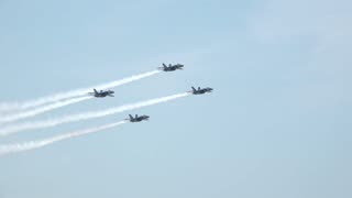 Blue Angels Diamond Aileron Roll