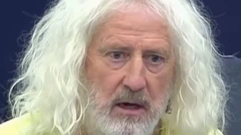 Mick Wallace says Zelensky has been silently selling off Ukrainian land to Western companies
