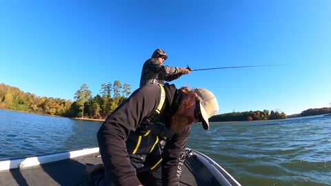 Fall Fishing For Bass Is Easy!! (Here's How We Do It)