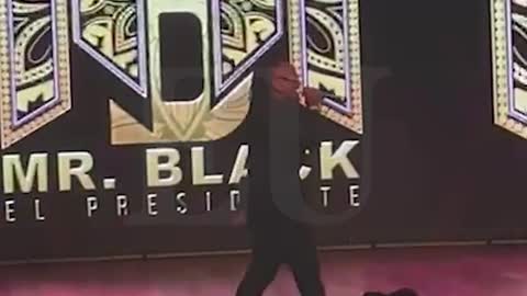 Video: el show de Mr Black en los Instafest tras recibir reconocimiento
