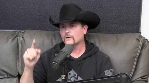 Country Legend Sends Warning Message to Leftists Wanting to Indoctrinate His Children