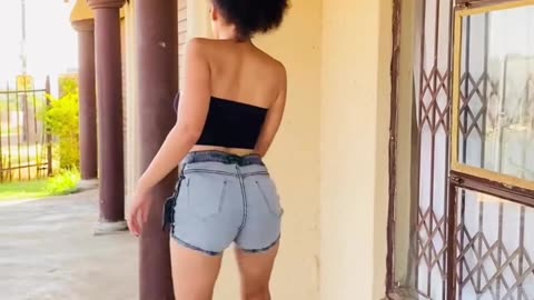 Hot girl dancing