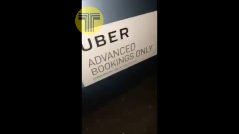 Pillan a un conductor de Uber abusando de una chica en el coche
