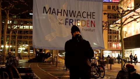 Franky Müller: 'Eröffnungsrede, Warum stehen wir hier?, Grundursachen unserer sozialen Probleme' | 19.01.2015 @ Mahnwache für den Frieden in Frankfurt