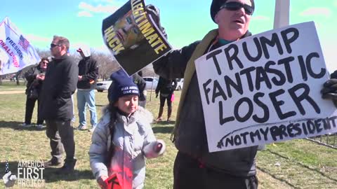 3/31(LOLZ) She is ab2 'Squirrel Punch" Protester in the nuts / Cutest little kid Defends President