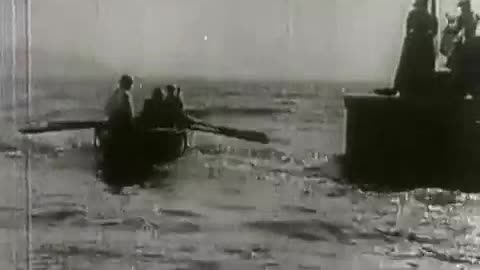 Boat Leaving The Port (1895 Film) -- Directed By Louis Lumière -- Full Movie