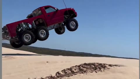 Ford Ranger Pickup truck Jump - #fordranger #fordfuckingranger