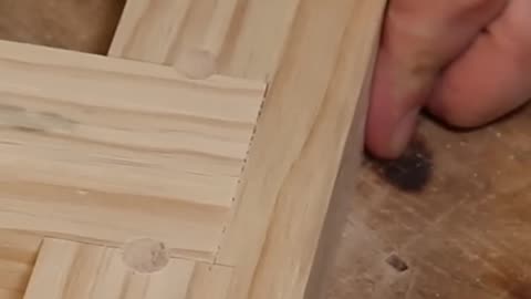 strong dowel joint