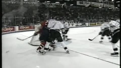 La Final de la Coupe Mémorial de 1997 Hurricanes de Lethbridge vs Olympique de Hull