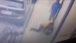 Victim Meets Car Thief
