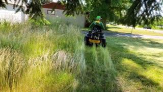 I Found This Overgrown ABANDONED House & Gave It A FREE Lawn Makeover