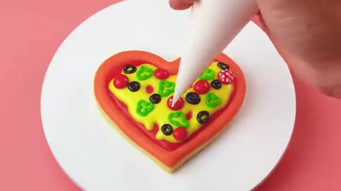 making cake and heart shape cupcake!!!