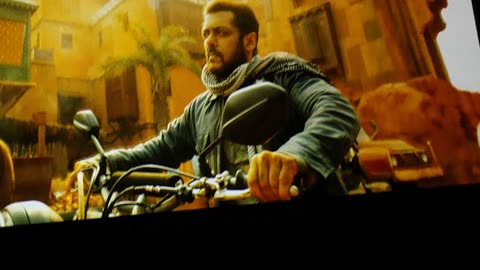 Tiger 3 Salman Khan fast open lock action mode