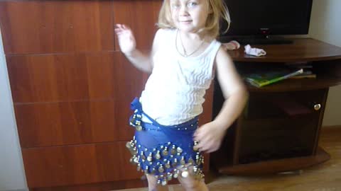 Belly dance Victoria, 3 years