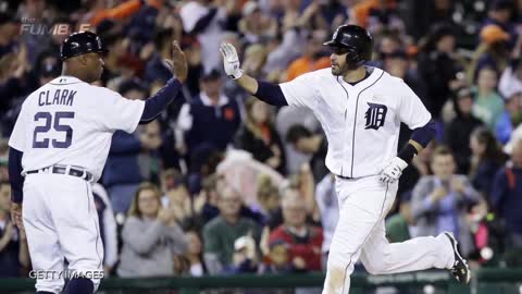 Tigers Manager Brad Ausmus Goes Off On Ump, Mic Catches Him Cussing on Live TV