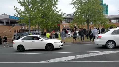 Brian Tamaki arrested - Protest