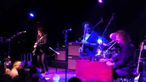 Neal Schon - 'Walks Like A Lady' Live San Francisco Independent 2/9/2018