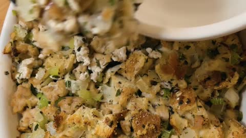 Try this macro-focused stuffing recipe… it's still pretty bad-ass 🦃