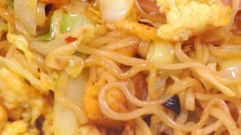 Tell you to make fried instant noodles to eat