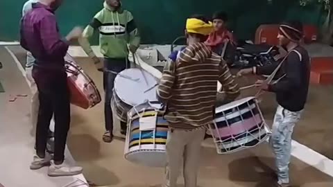 Indian nagara grup (dhol) indian Talents band